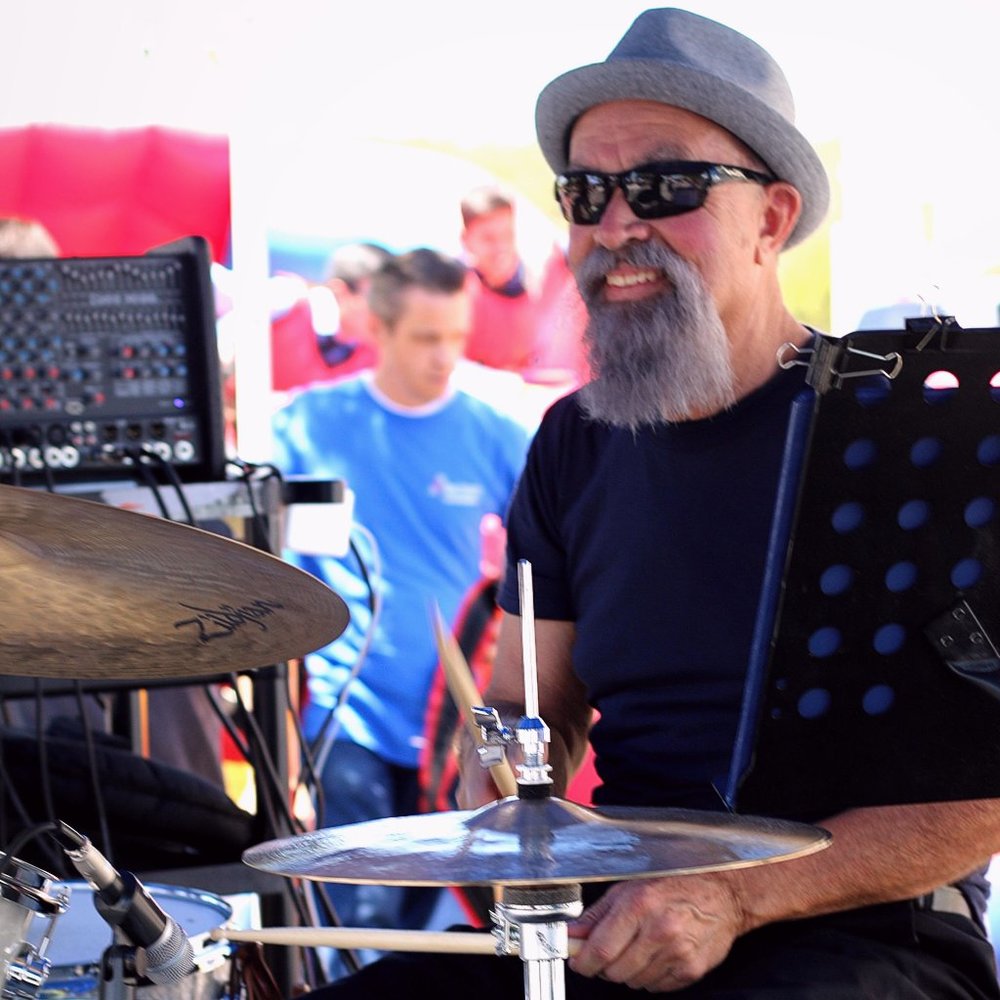 Meet your Posher, Robert